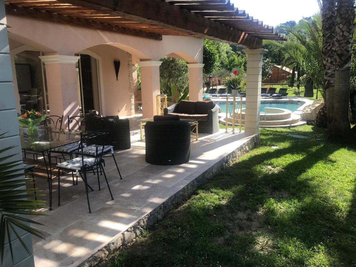 Luxueuse Villa Piscine Et Jacuzzi แซงต์-ปอล-เดอ-วองส์ ภายนอก รูปภาพ